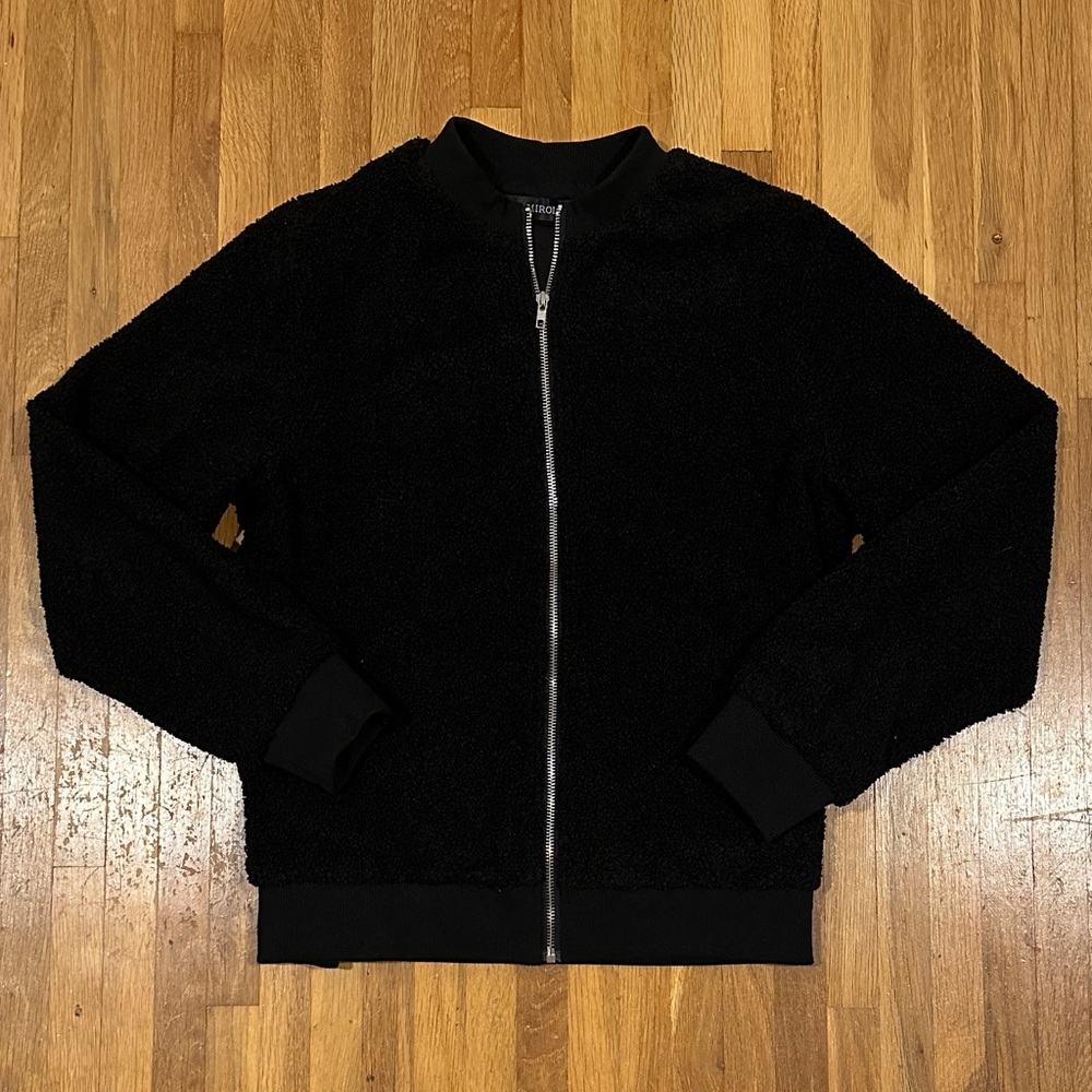*last chance* Mirol | Women’s Black Zip-Up Jacket
